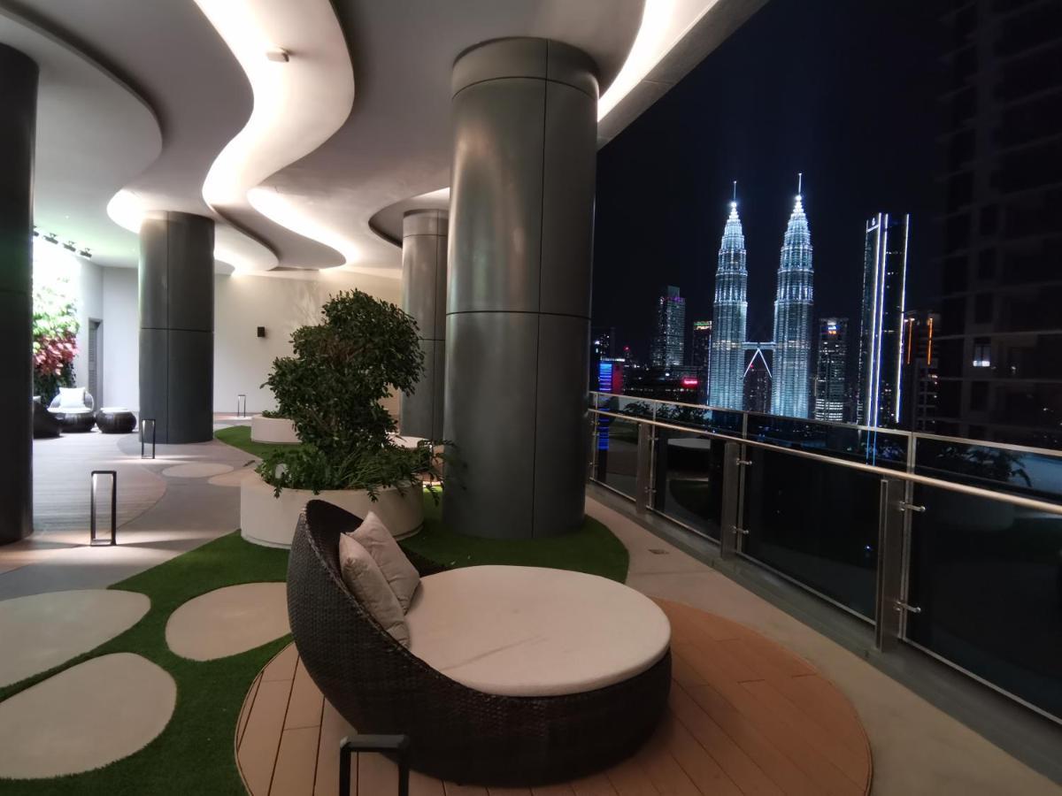 Crystal Suites At Eaton, Klcc Куала-Лумпур Экстерьер фото