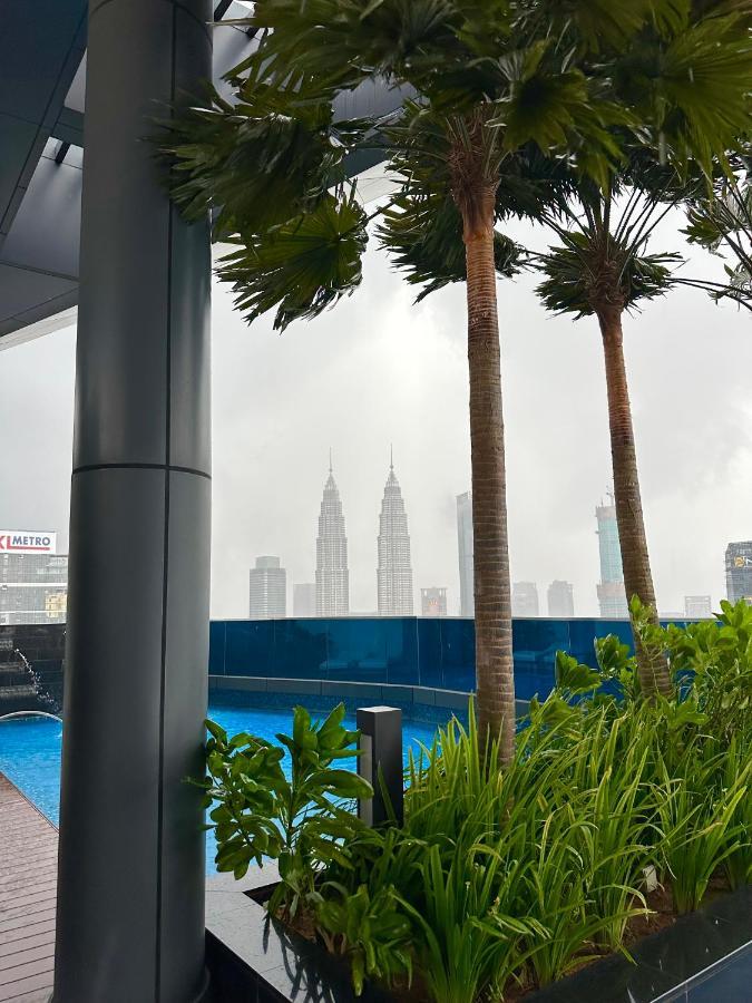 Crystal Suites At Eaton, Klcc Куала-Лумпур Экстерьер фото