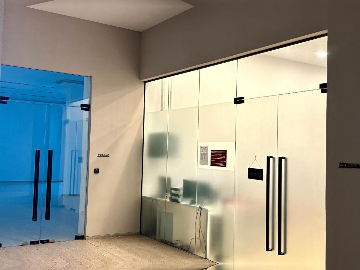 Crystal Suites At Eaton, Klcc Куала-Лумпур Экстерьер фото